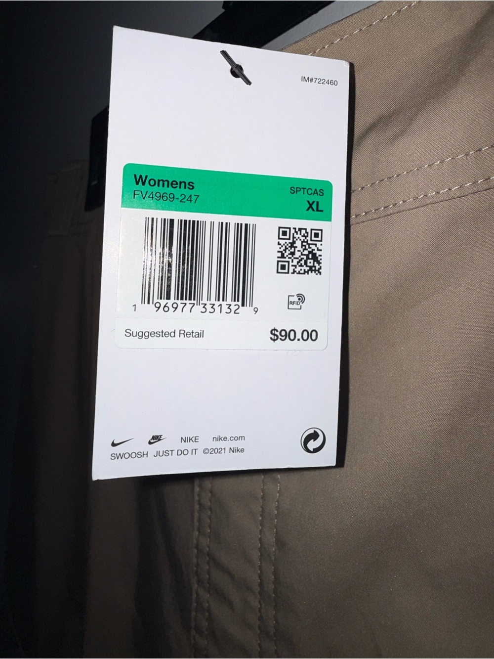 Nike Loose Fit Khaki Cargo Pants - Picture 6 of 7